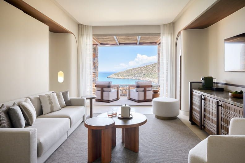 Collection Premium One Bedroom Suite Sea View