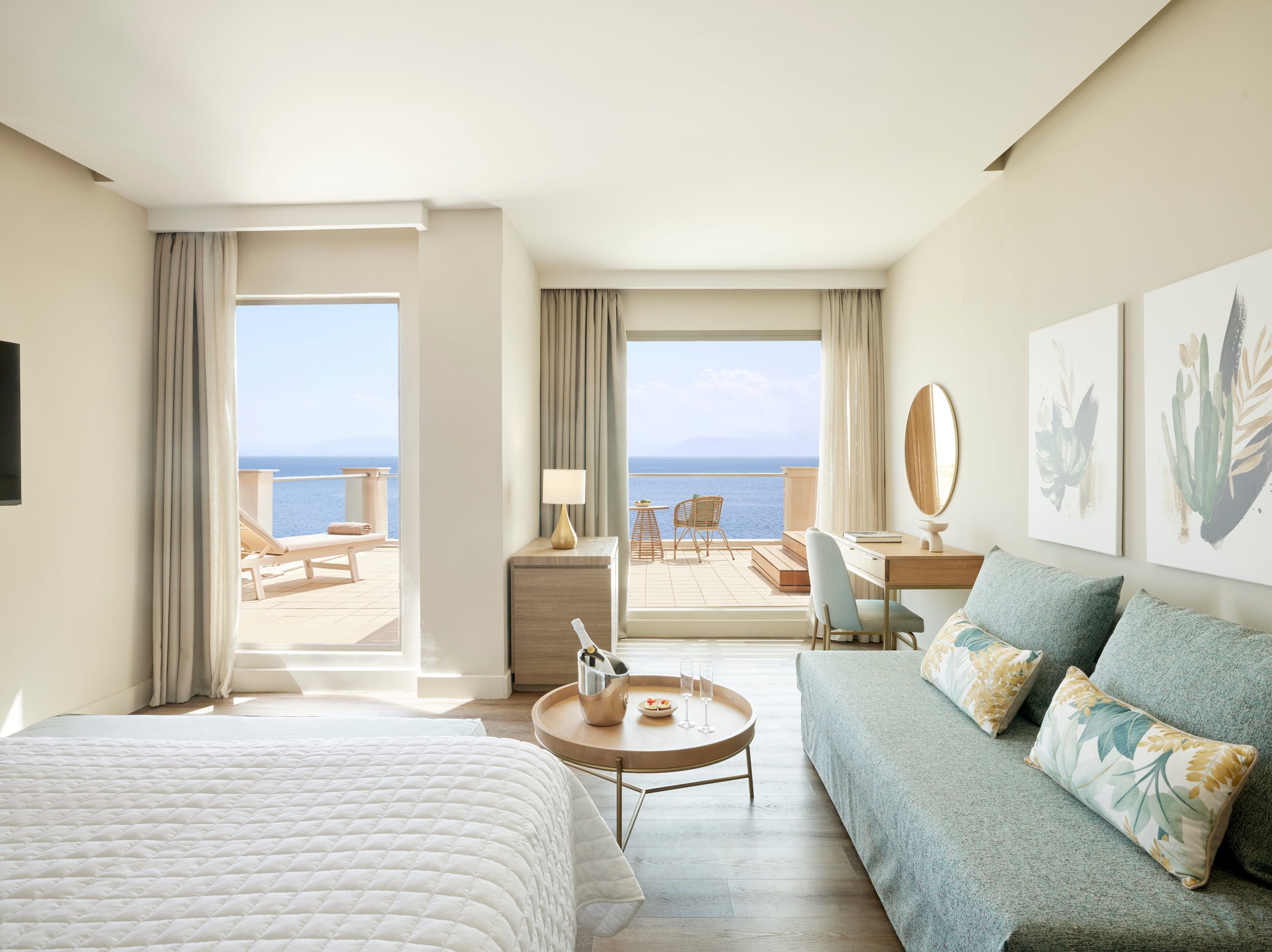Junior Suite Grand Terrace Whirlpool Panorama Sea View