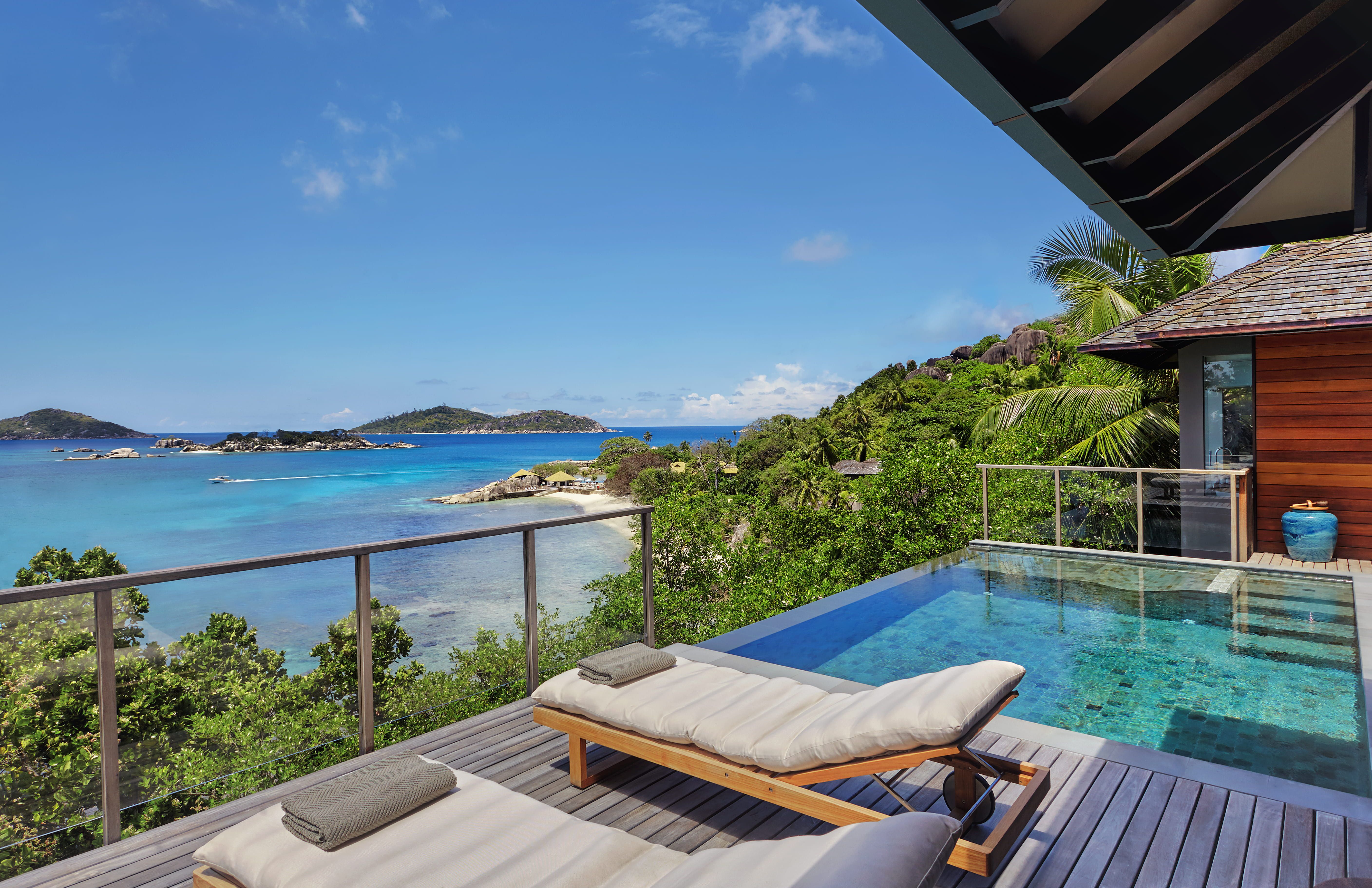 Oceanfront Pool Villa