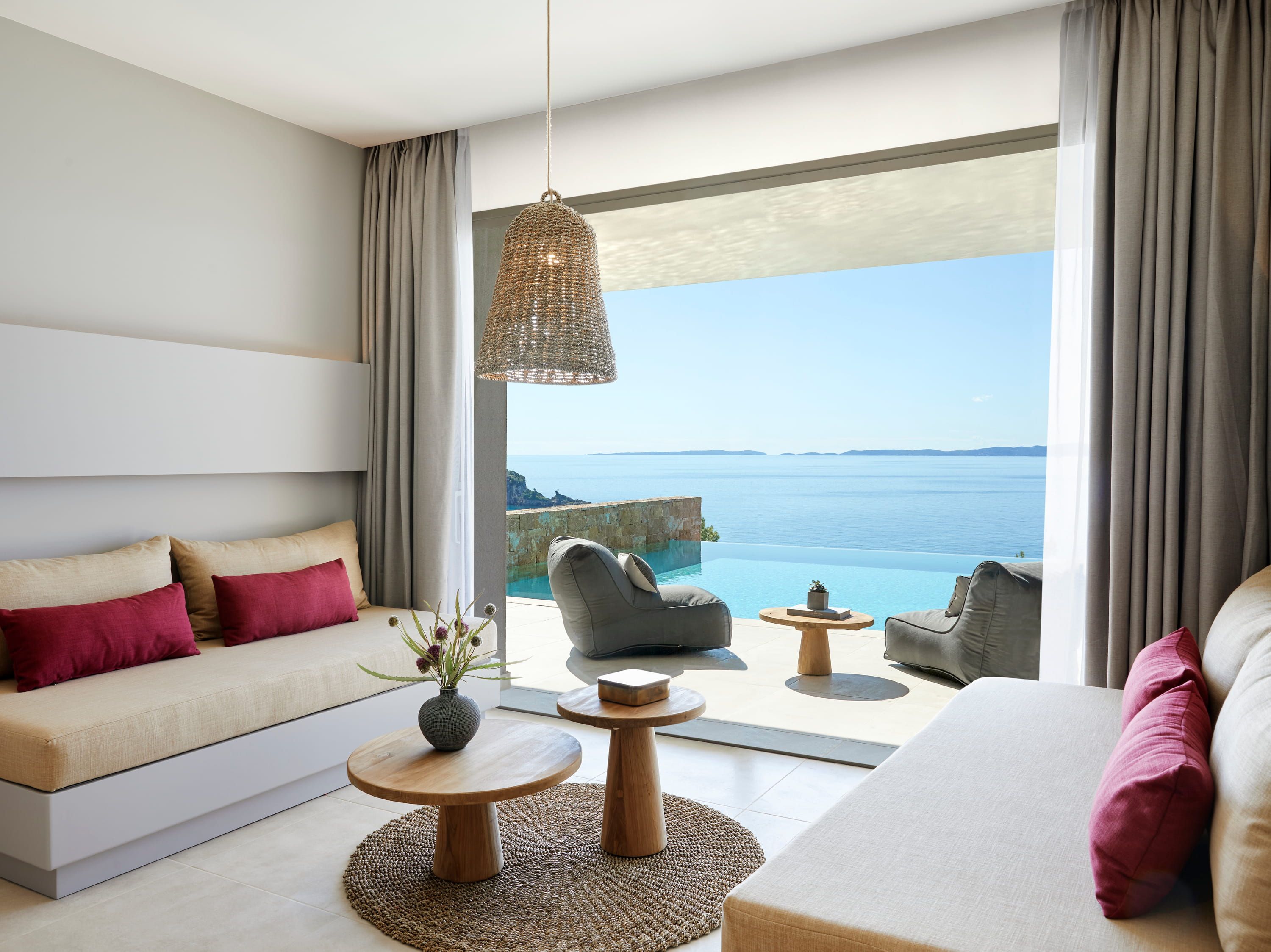One Bedroom Suite Private Pool