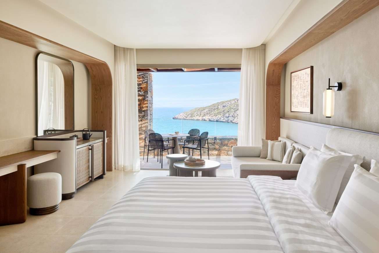Collection Premium One Bedroom Suite Sea View