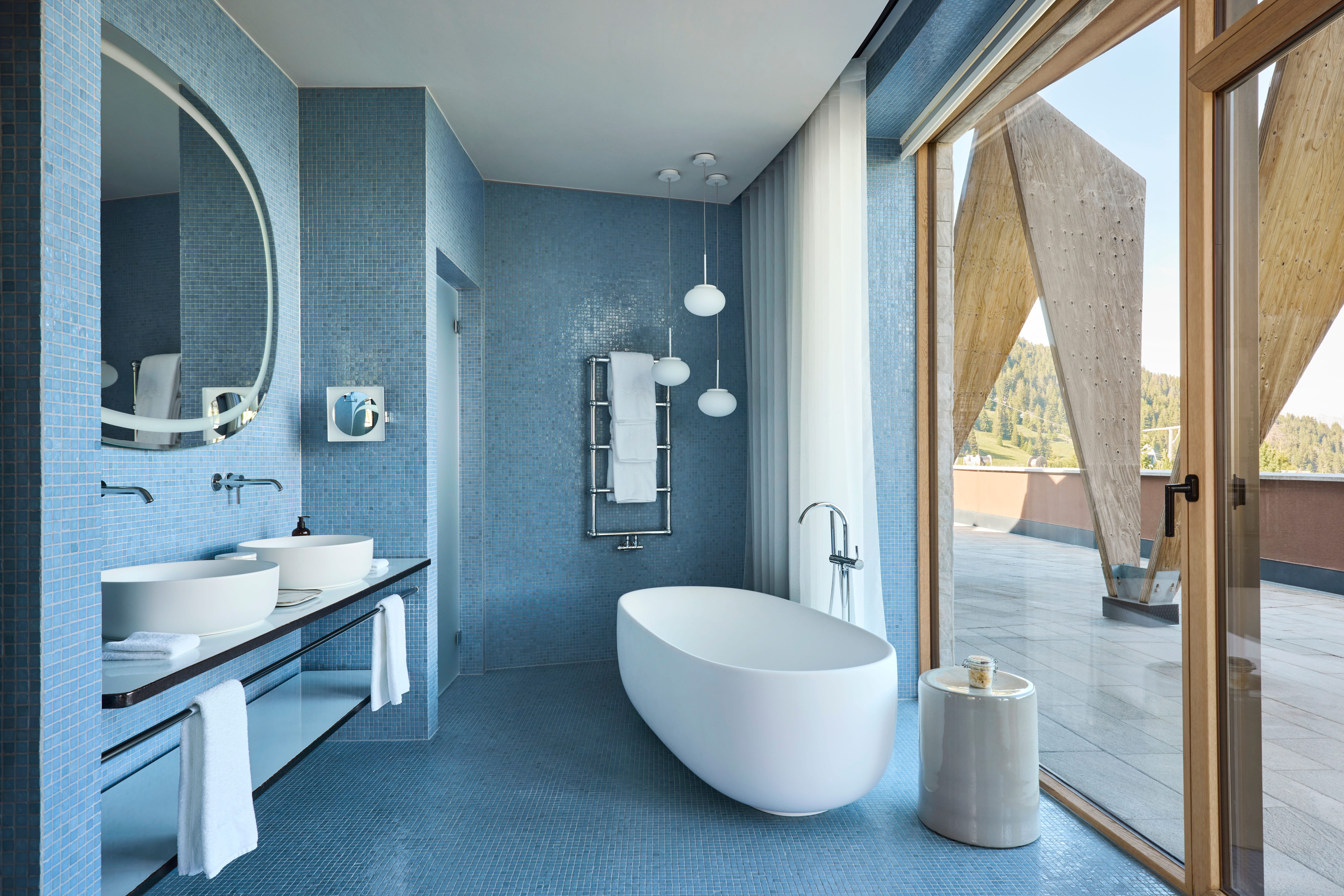 Alpina Chalet Suite