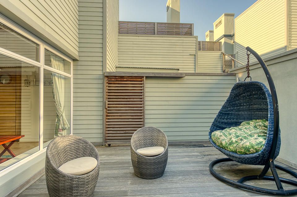 Courtyard Suite
