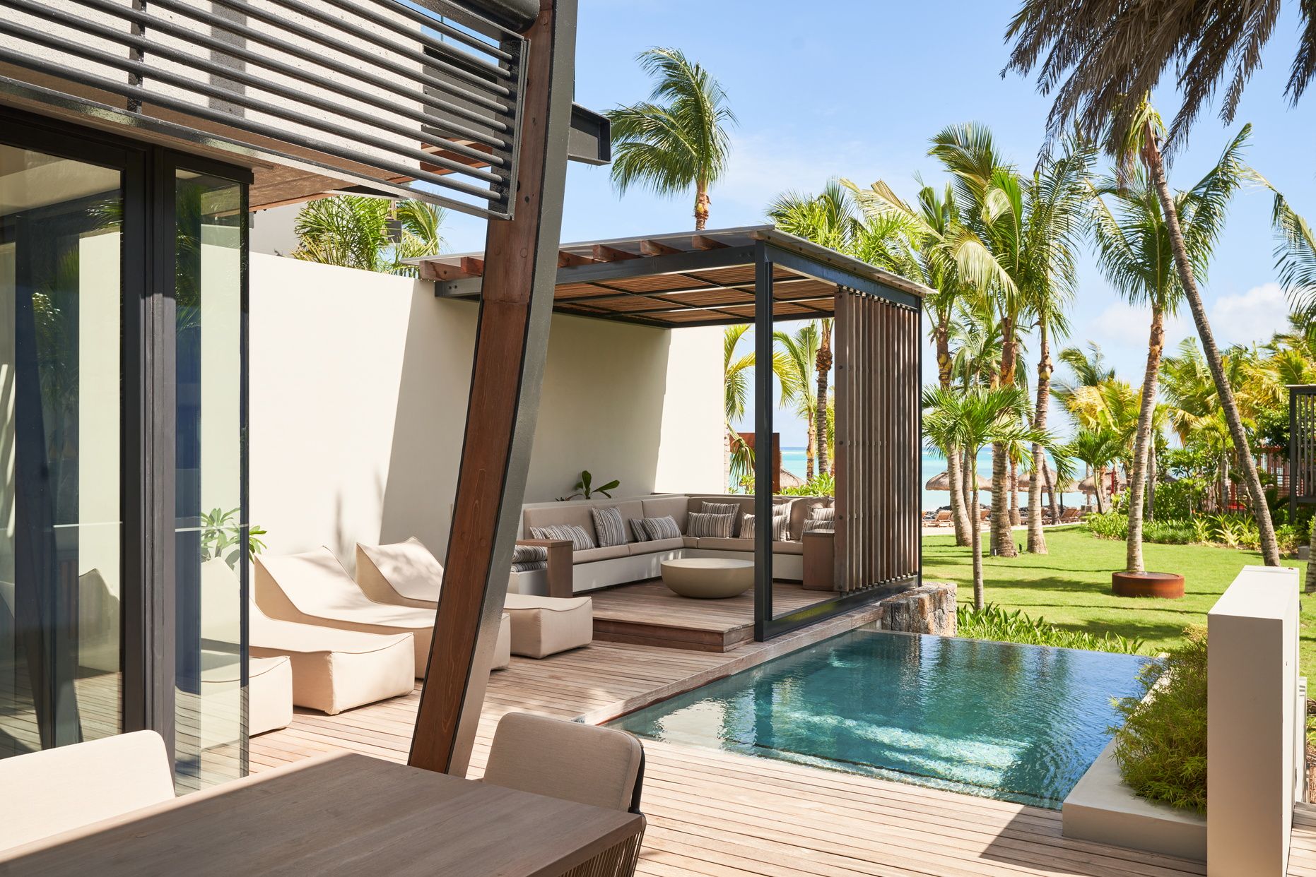LUX* Pool Villas