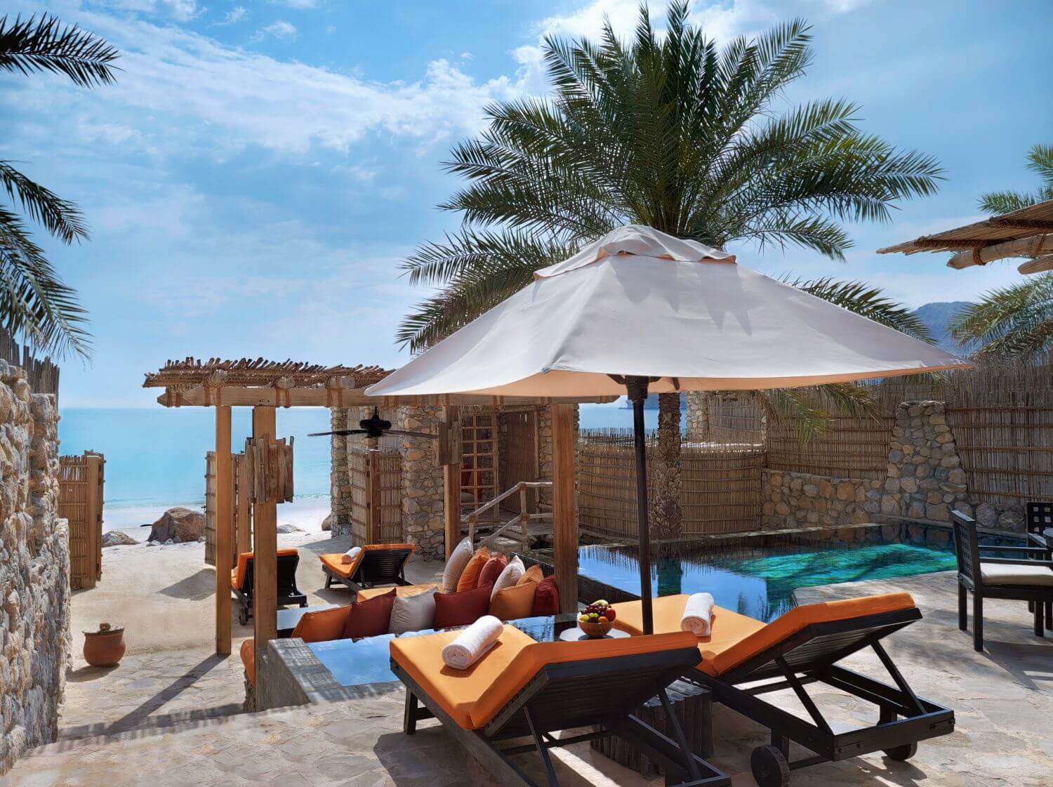 Pool Villa Beachfront