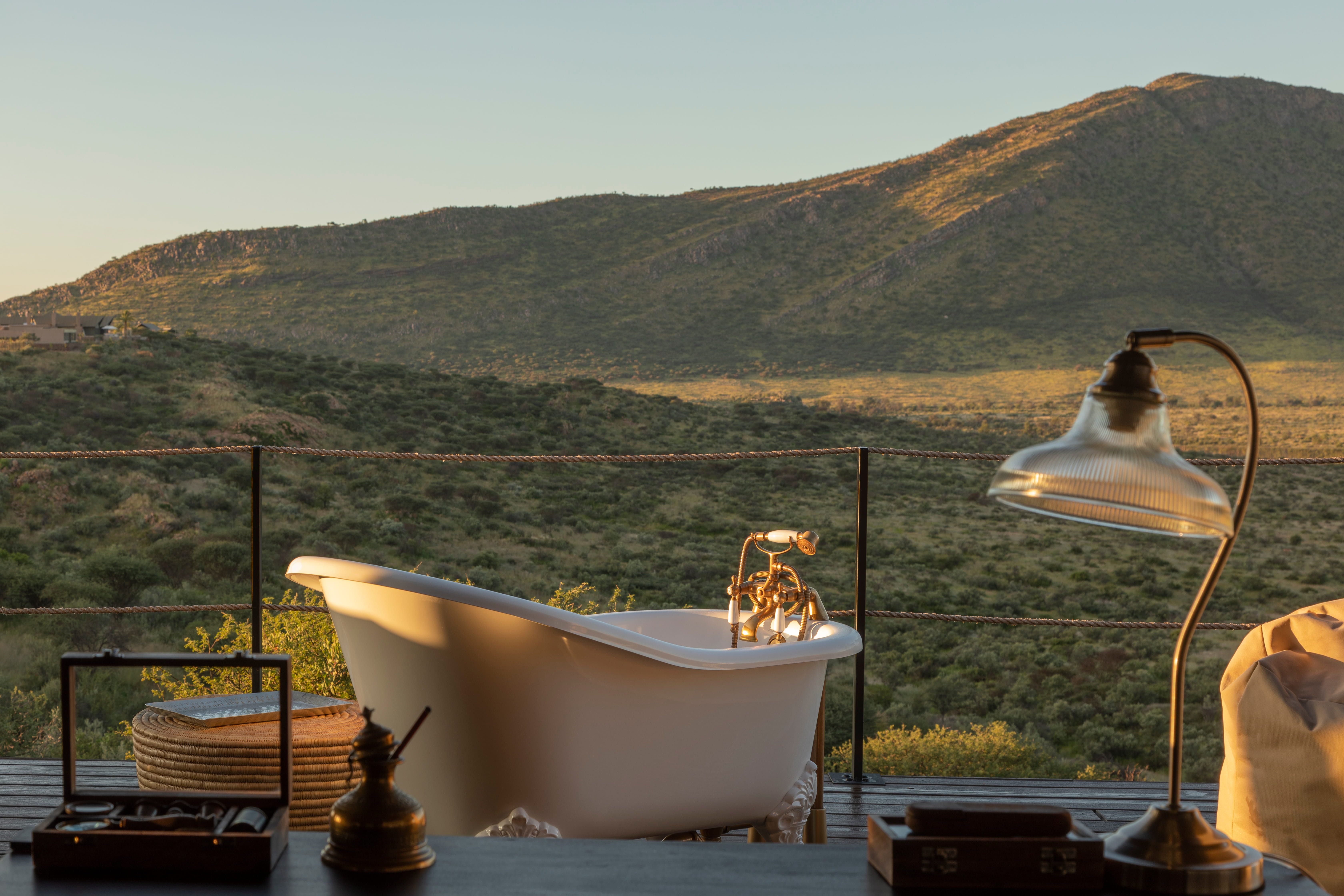 Bath Tub