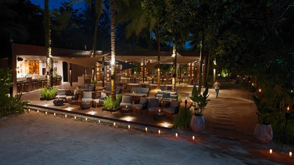 Beach Bar The Sarojin