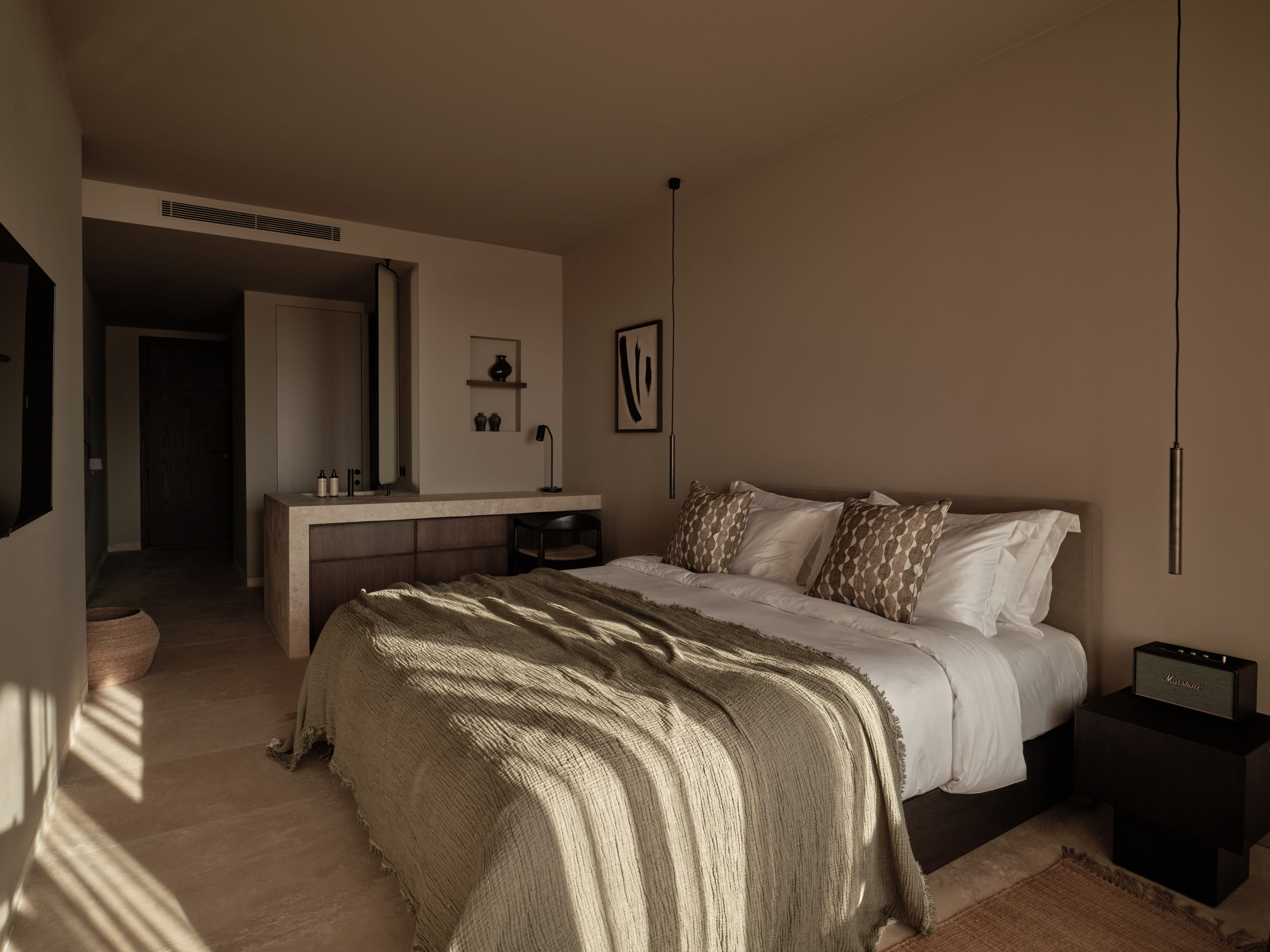 Classic Room with Shared Pool 