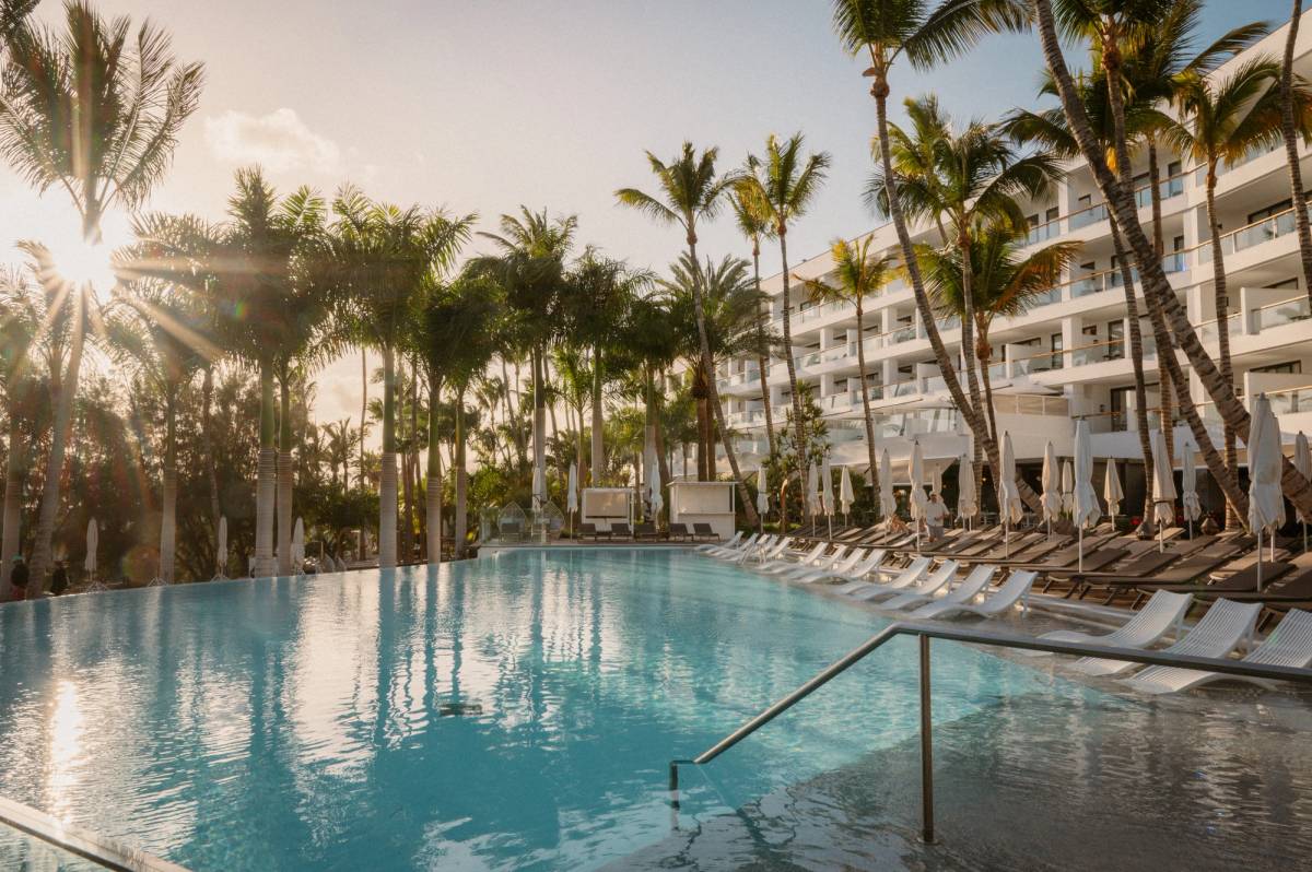 Hotel Fariones Pool
