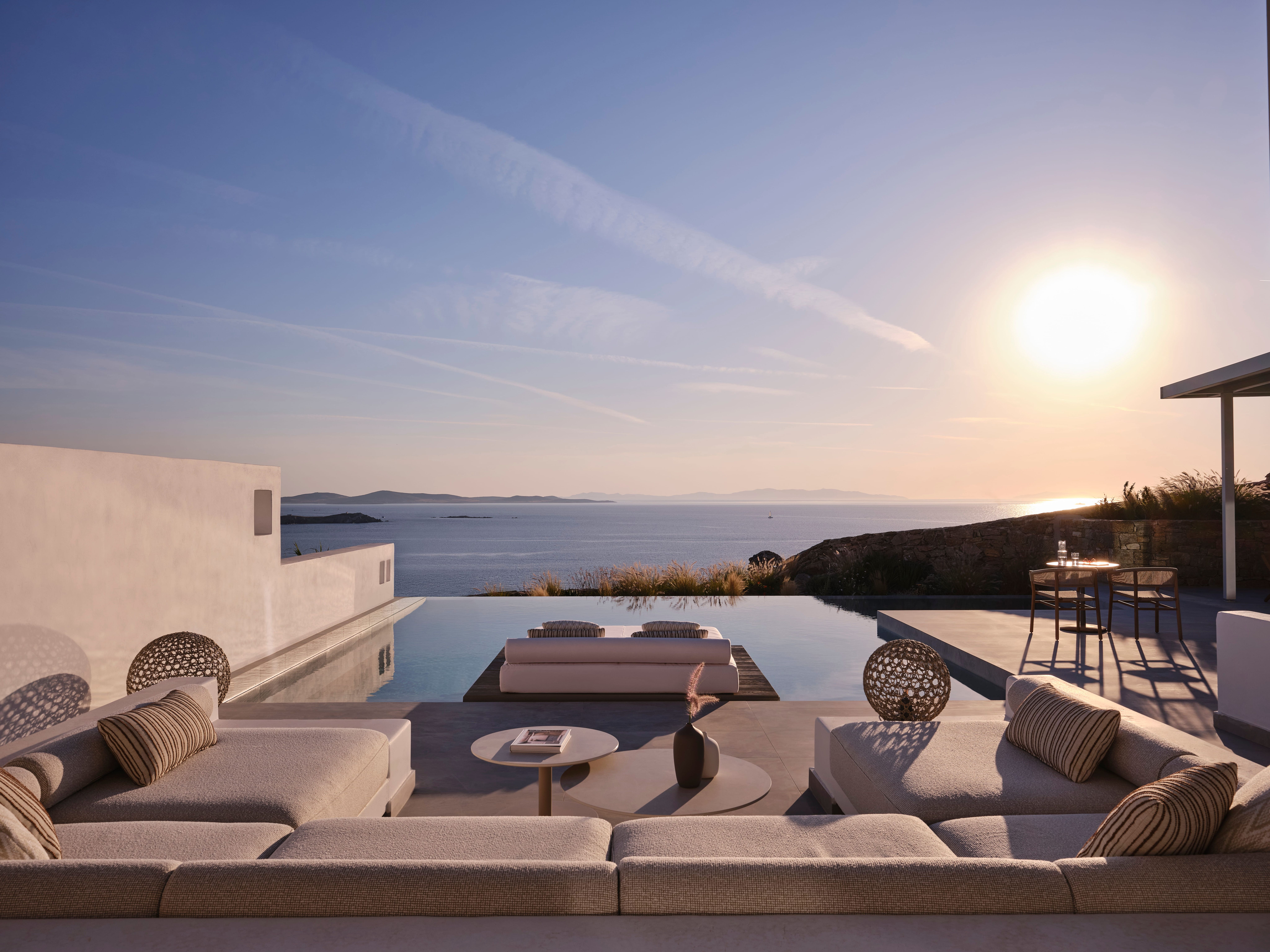 Omicron Two Bedroom Maisonette with Private Pool and Sea View