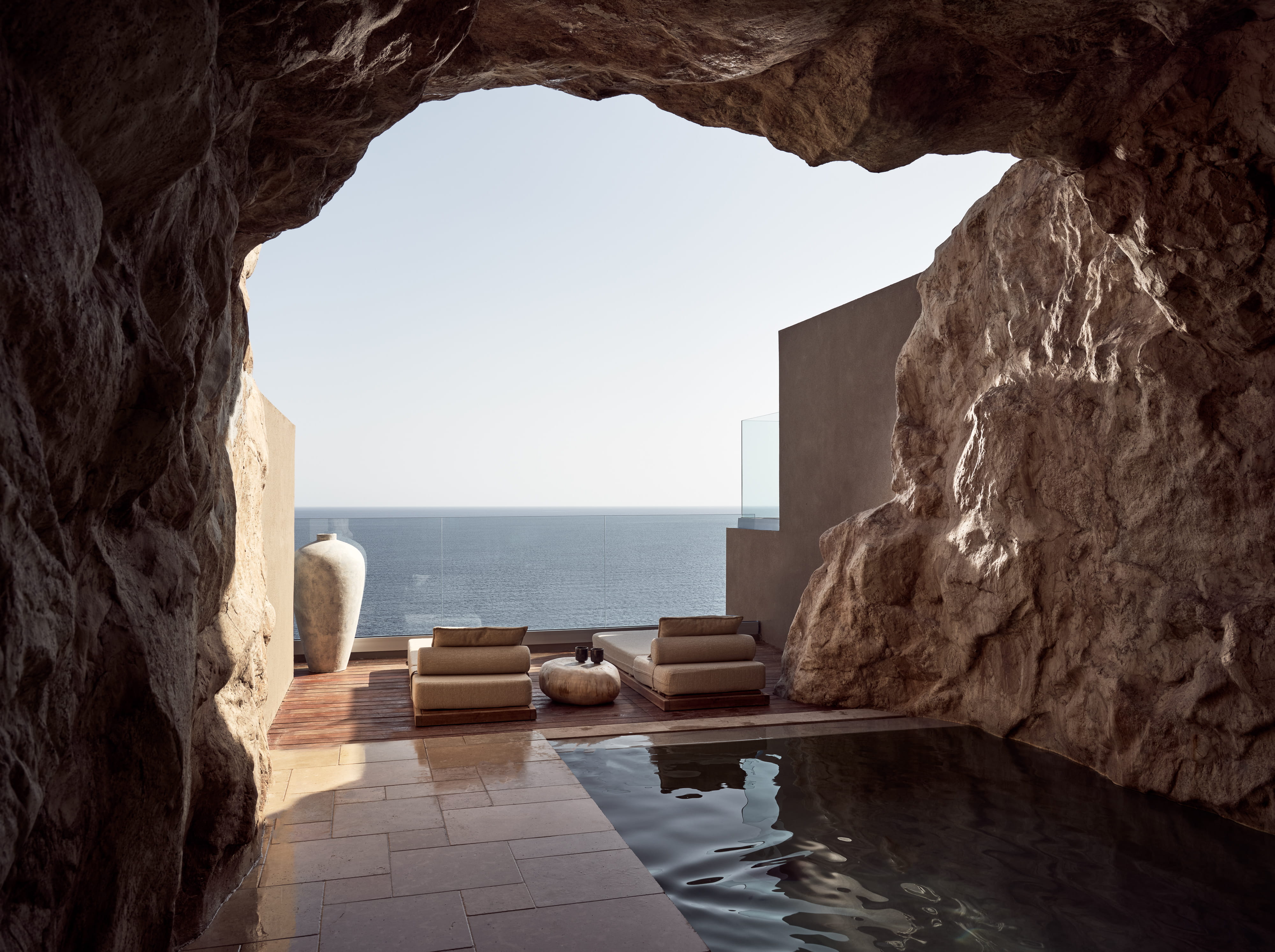 Cave Suite