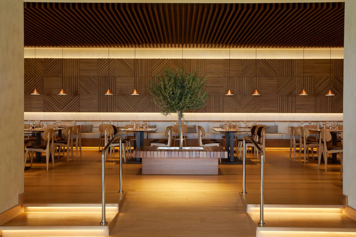 Pangea Restaurant Daios Cove