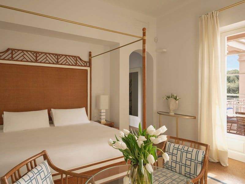Grand Rooms