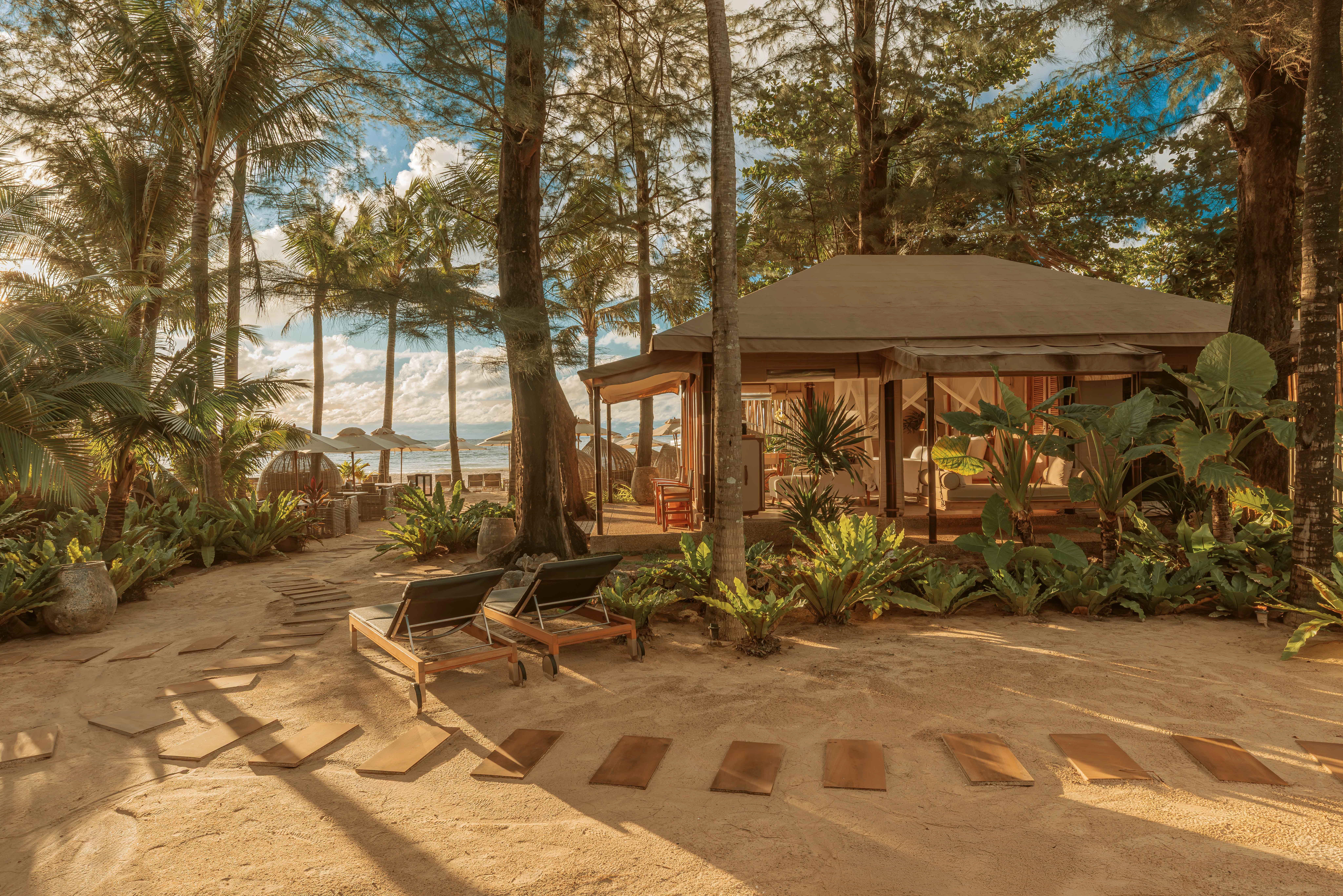 One Bedroom Beach Tent