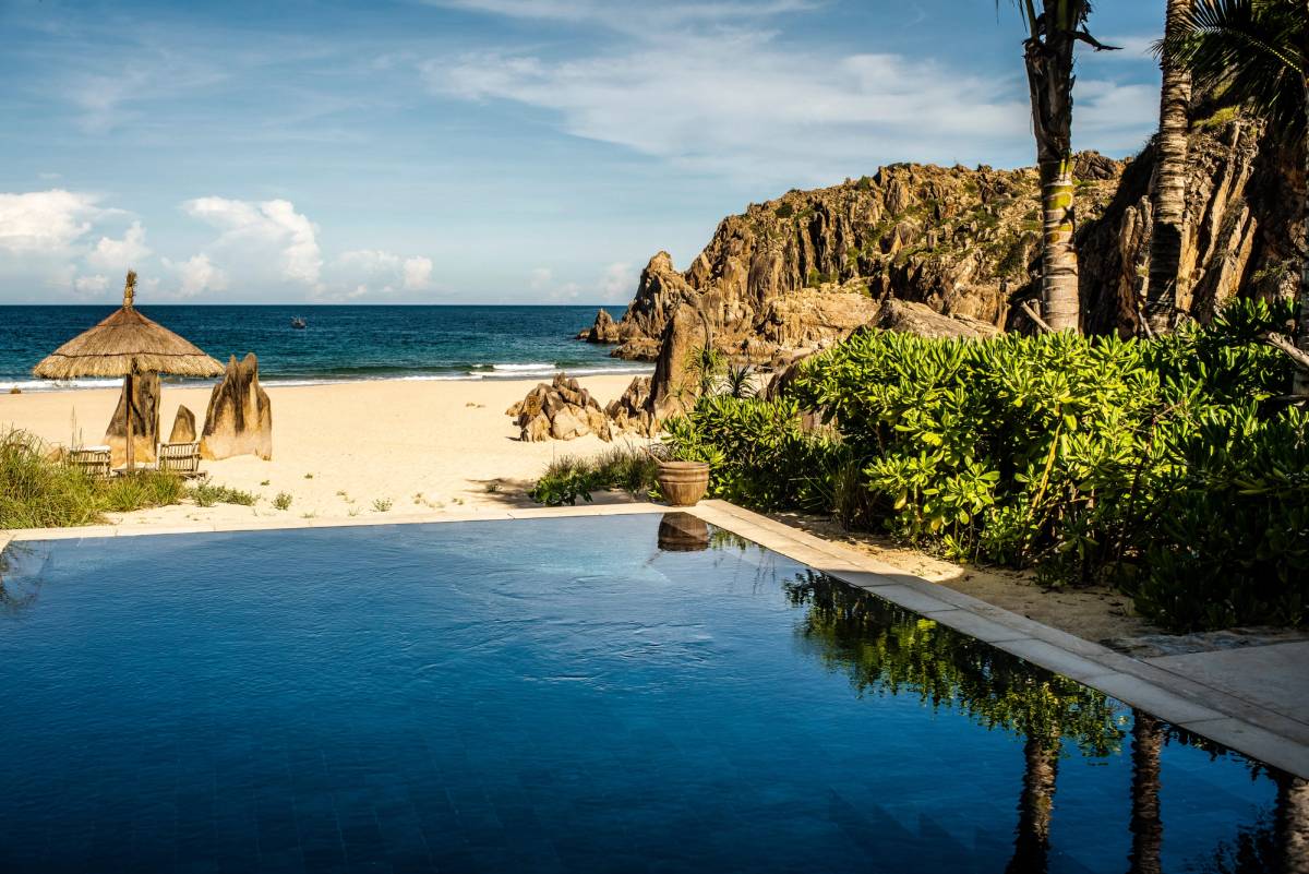 Grand Bay Pool Villa