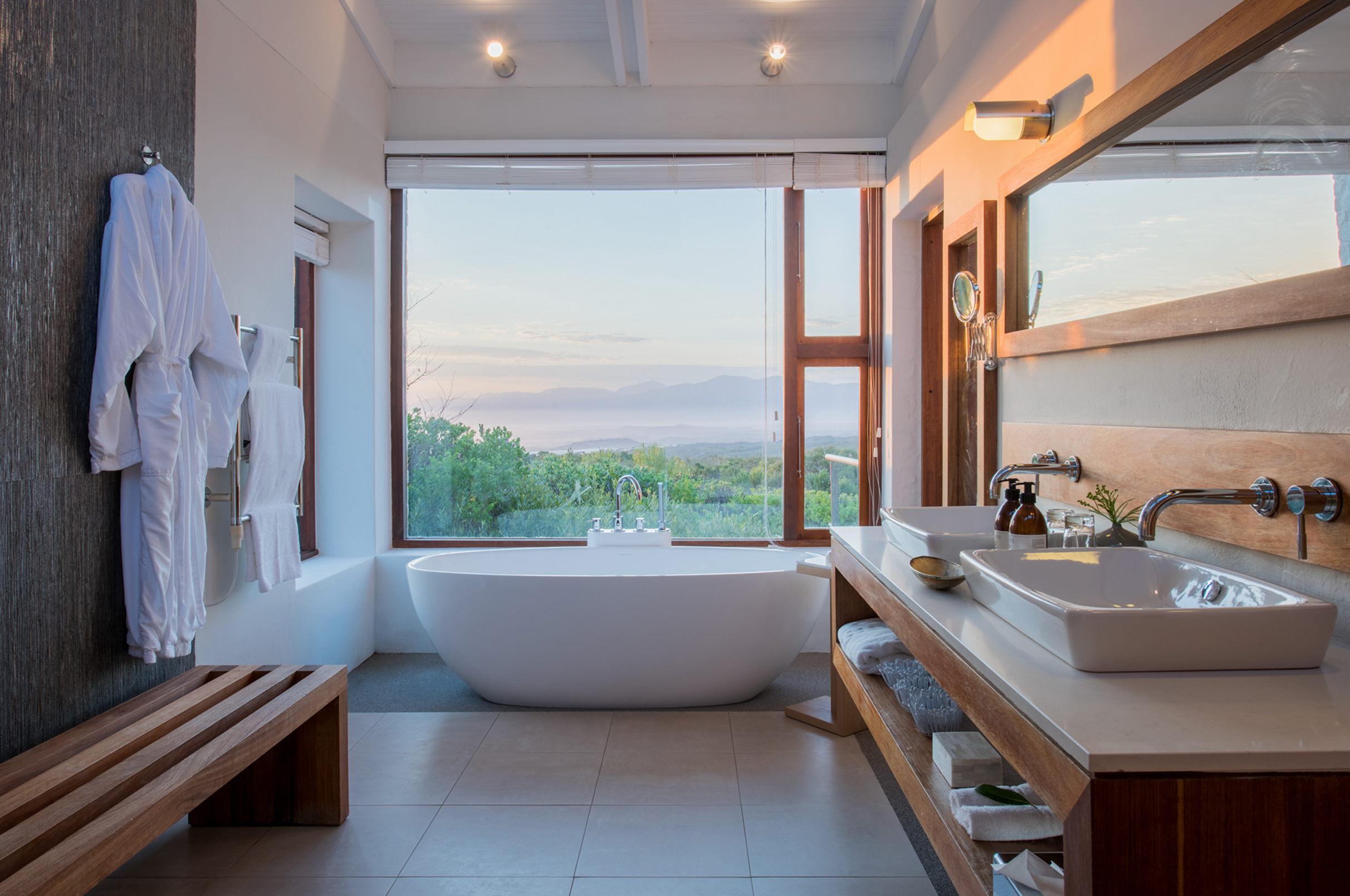 Garden Lodge Suite