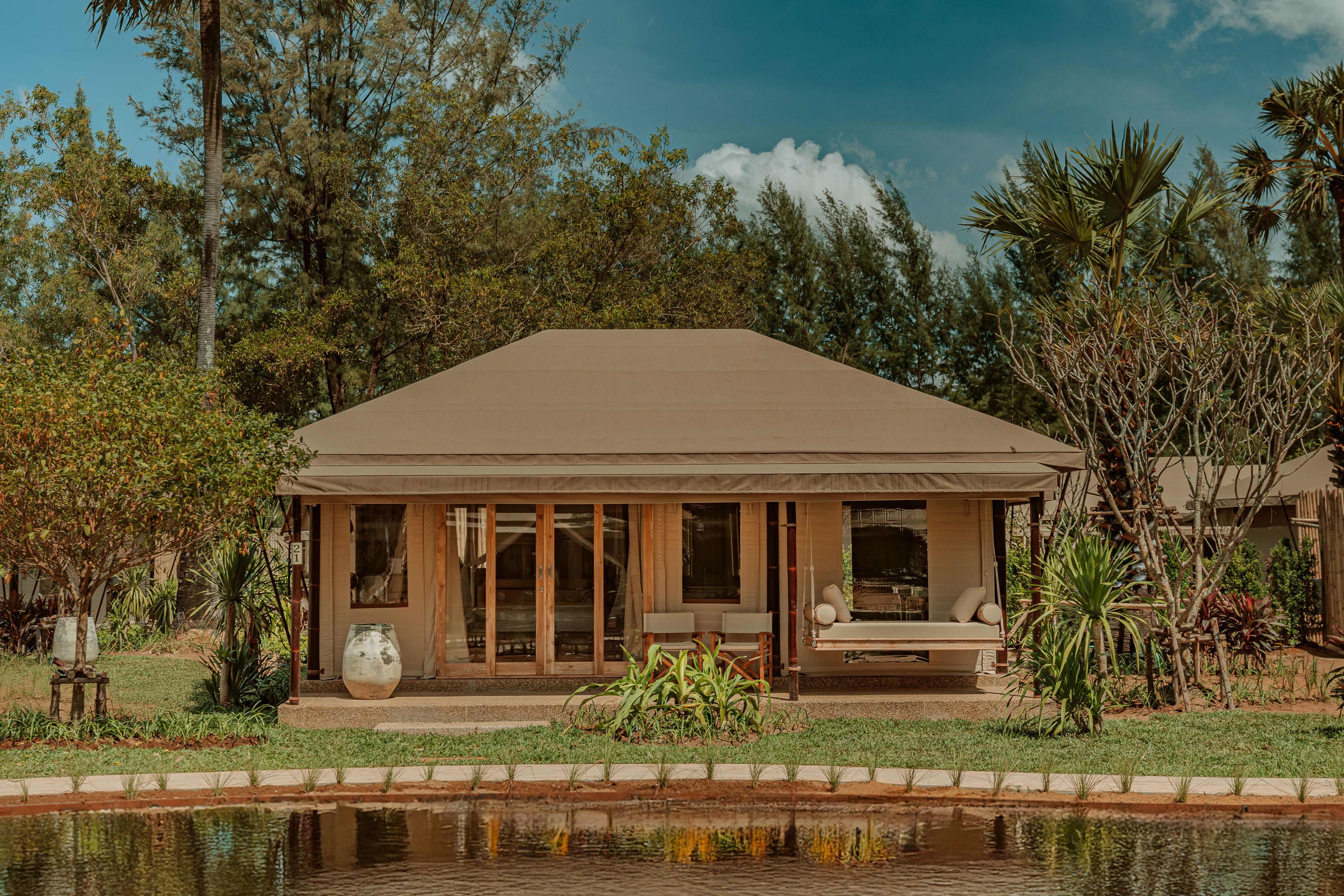One Bedroom Lagoon Tent