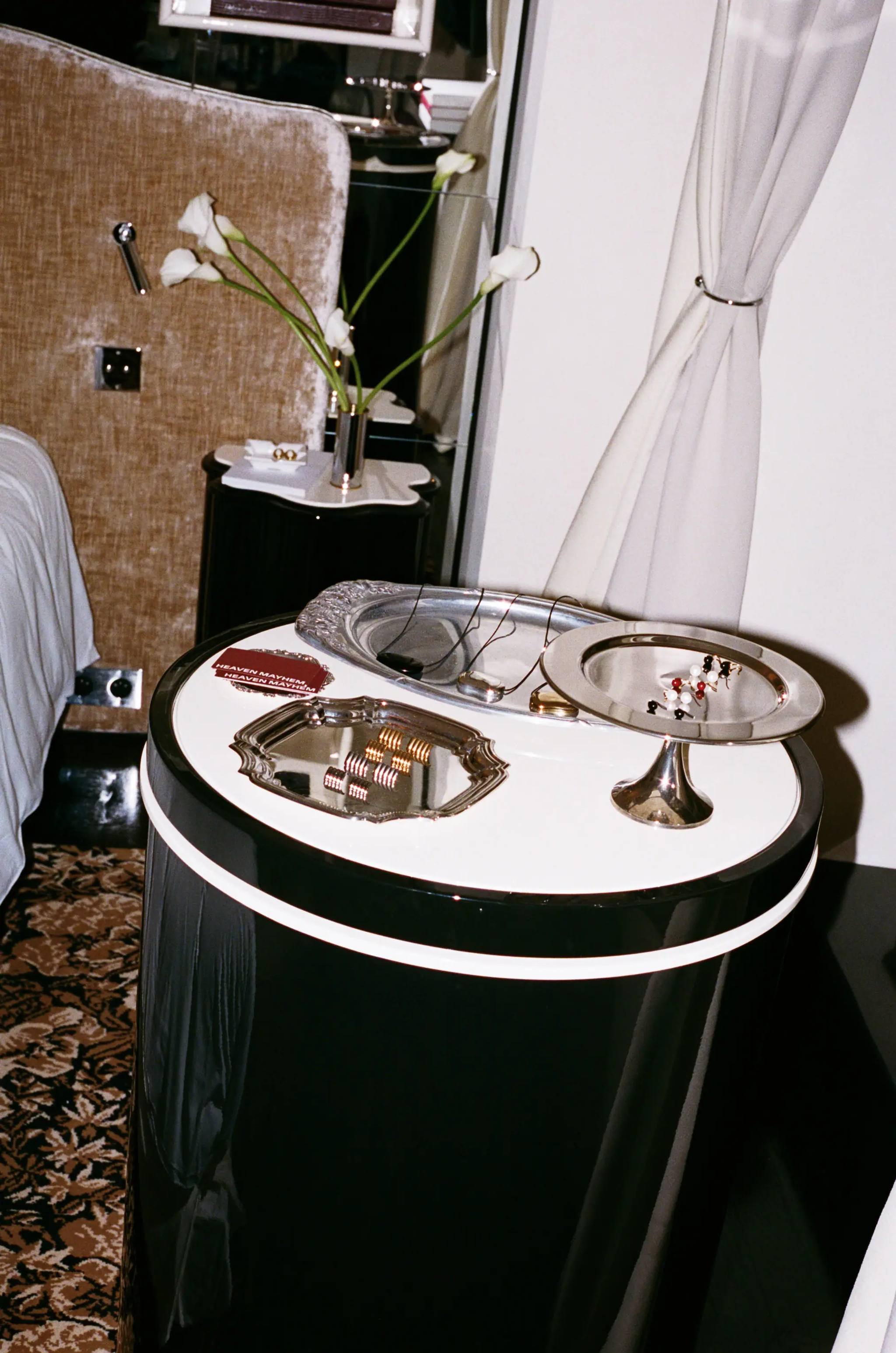 Van Etten @ Pied a Terre Paris