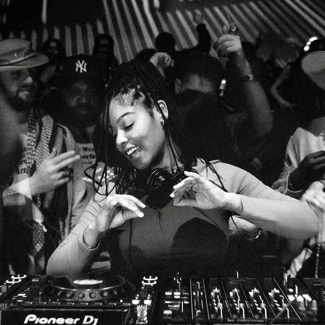 Photo of Niara Sterling