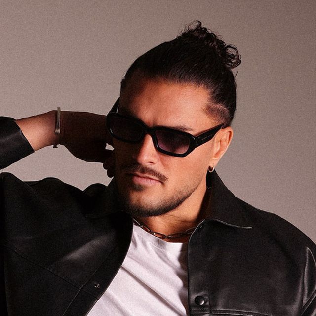 Photo of DERON