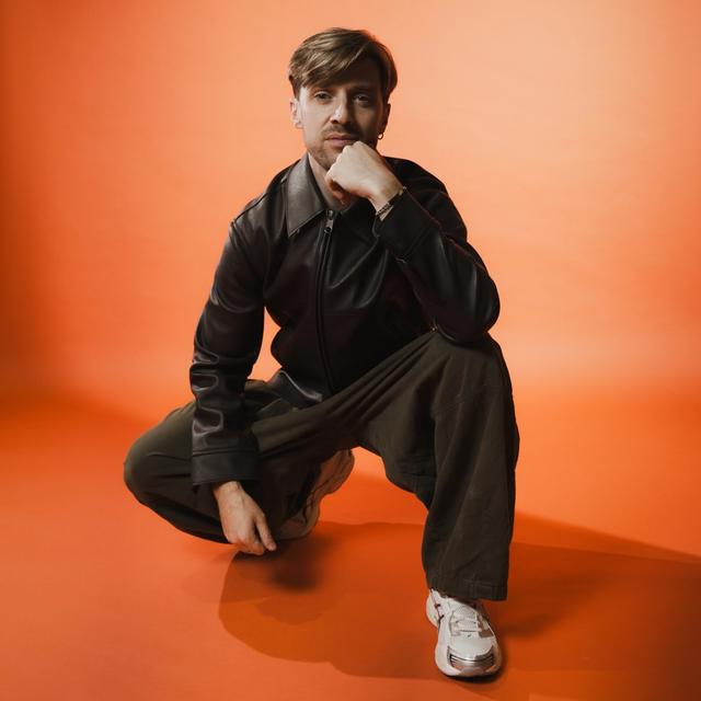 Photo of Andrew Azara