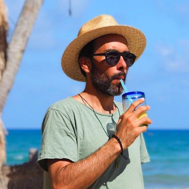 Photo of Robbie Akbal
