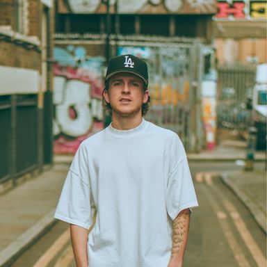 Photo of Luke Dean
