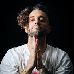 Photo of Aaron Suiss