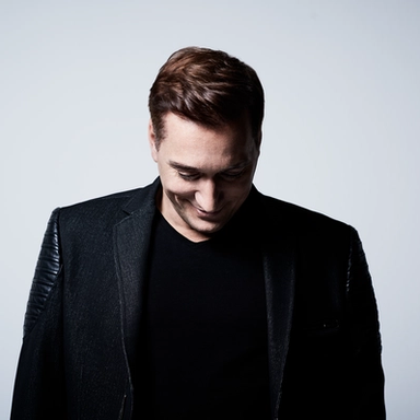 Photo of Paul van Dyk