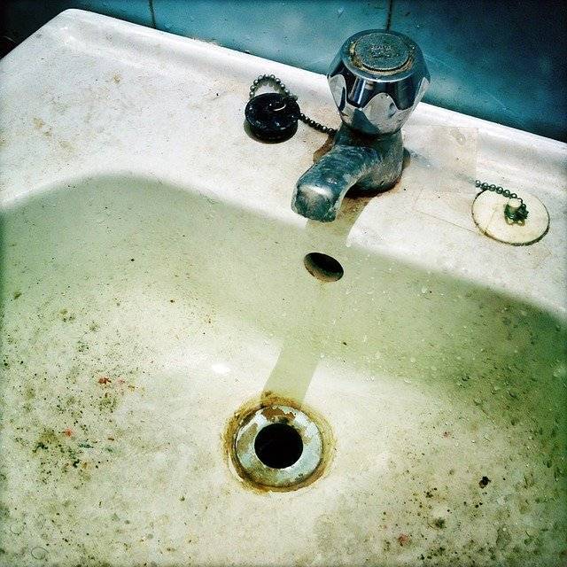 airbnb not clean