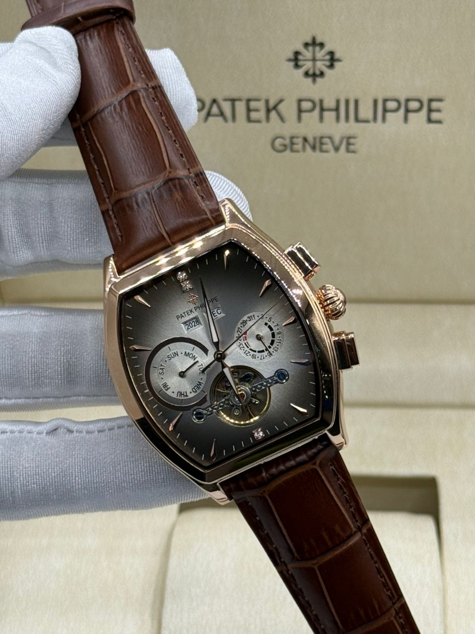 Patek Philippe Chronograph detail 4