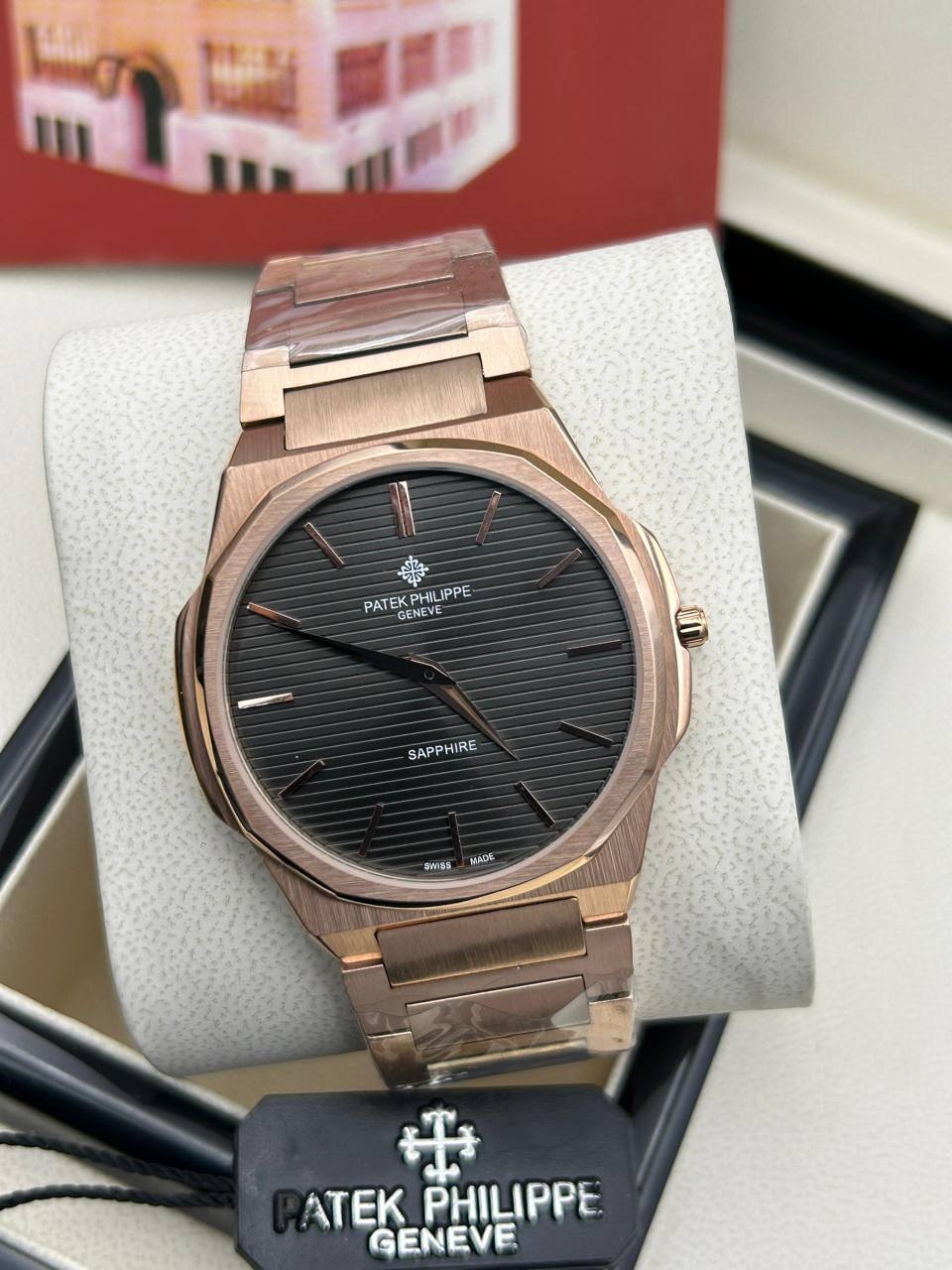 Patek Philippe UltraSlim detail 1