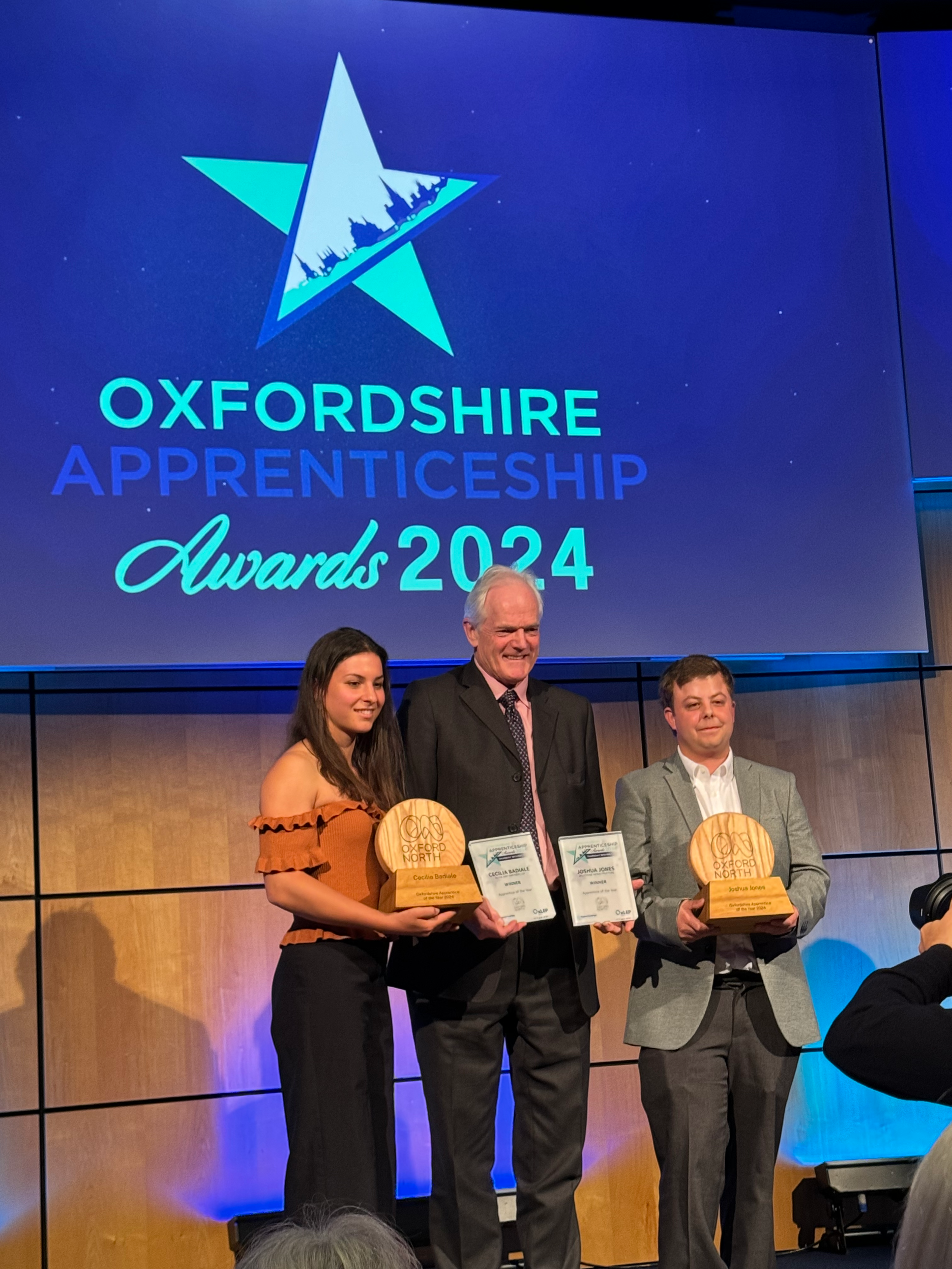 William Donger, CEO, Thomas White Oxford presenting Overall Apprentice of the Year winners