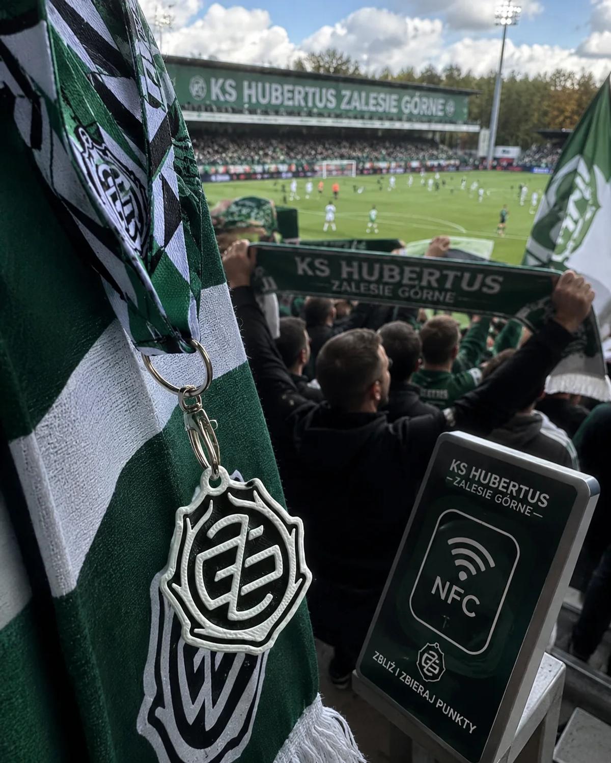 Wizualizacja breloka klubowego na stadionie