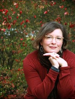 Headshot of Jennifer Rauch