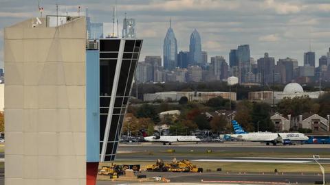 A shovel grounded thousands of flights