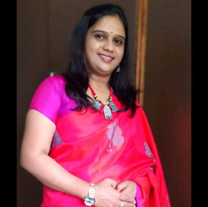 Portrait of counsellor Dr. Kavitha Mathad
