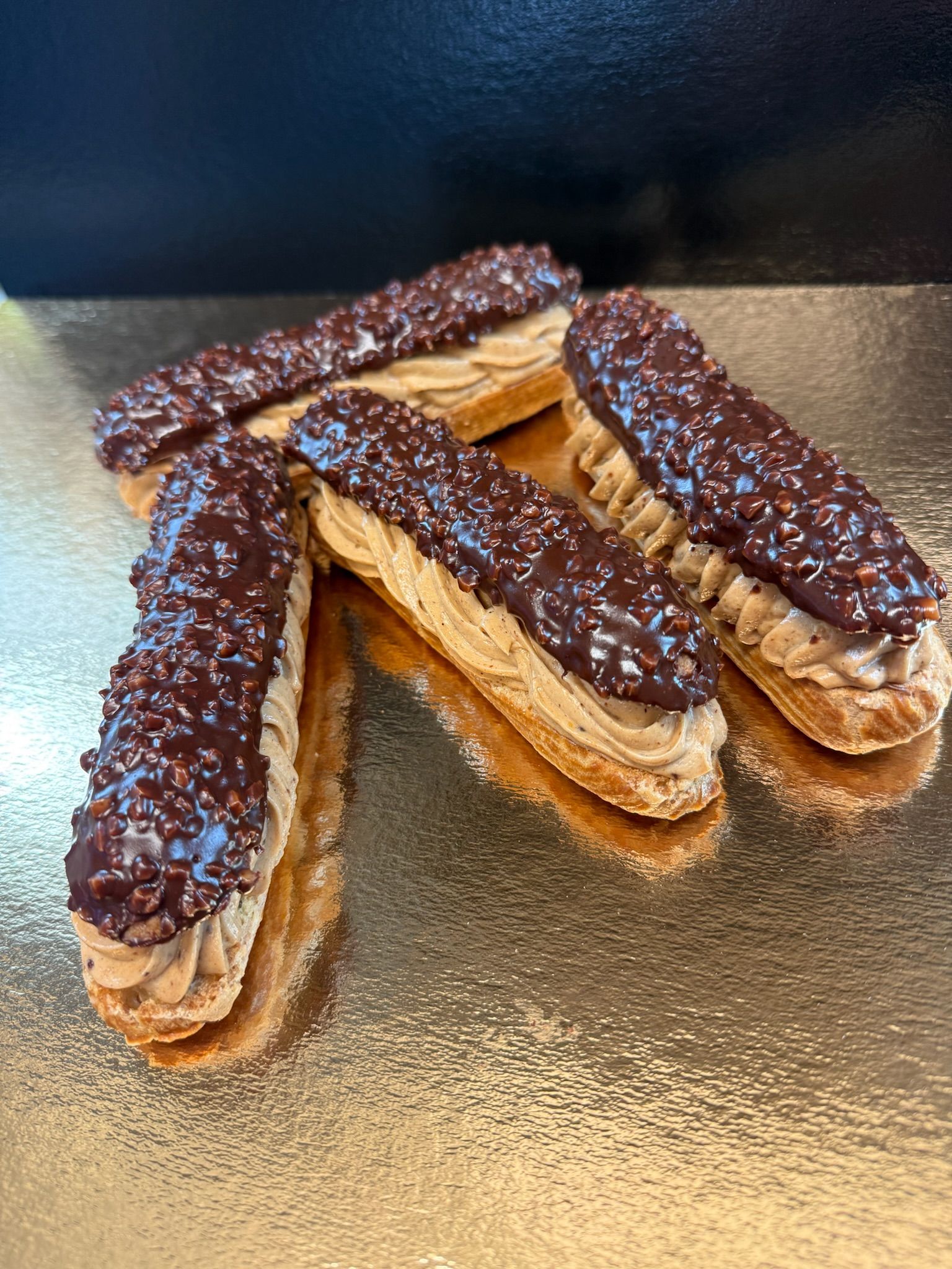 Éclair Rocher – Pâtisseries artisanal à Thourotte