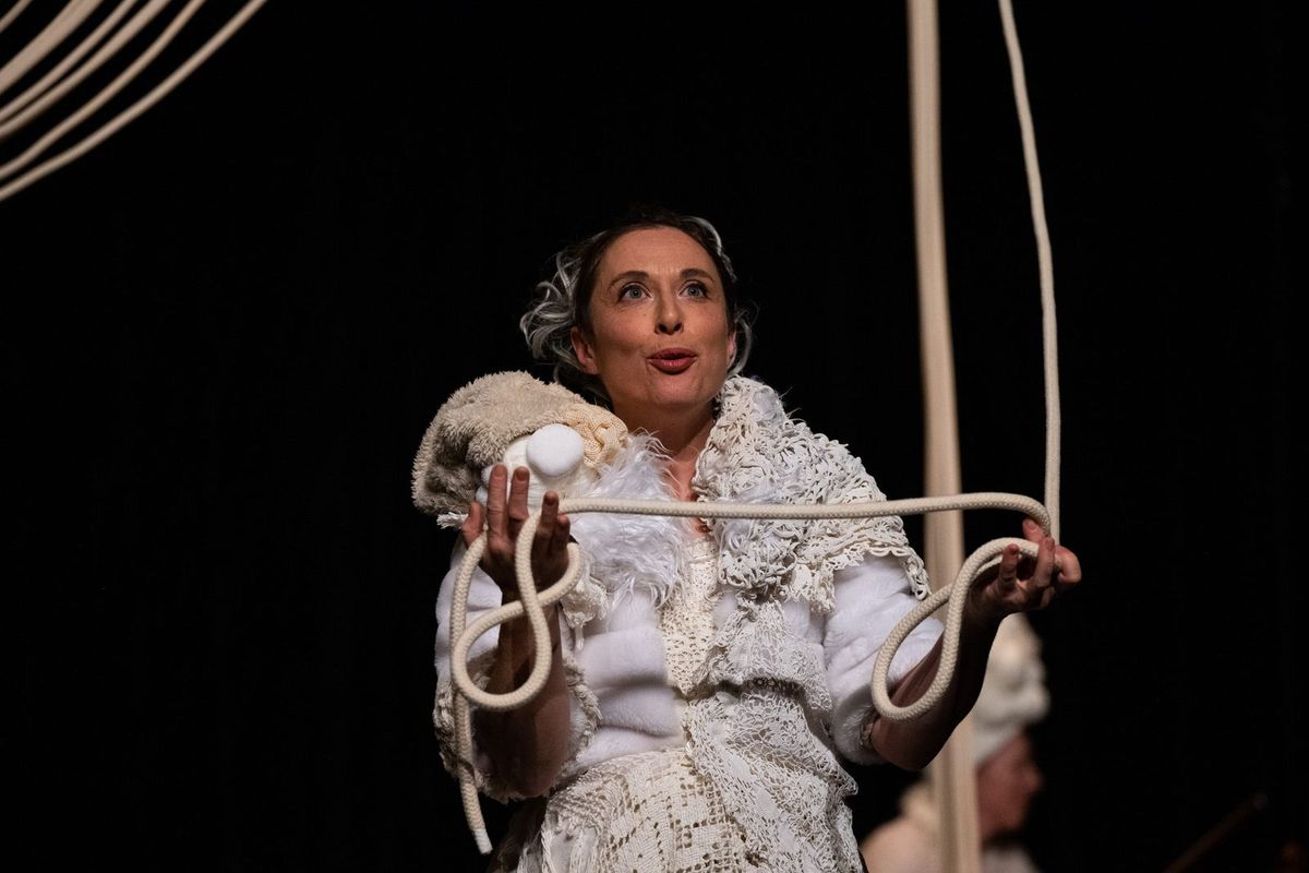 Eliz Barat en scène