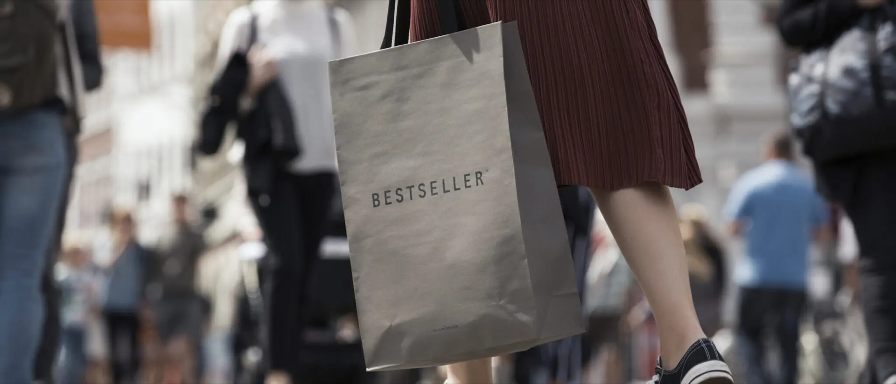 BESTSELLER hero