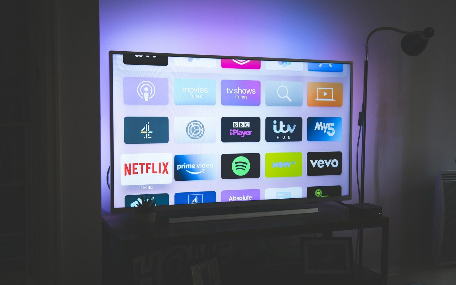 What to Binge This Weekend? The Case Against Binge Lists
