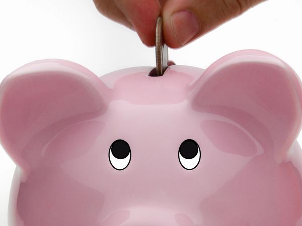How to Build a One-Month Cash Buffer on Any Income