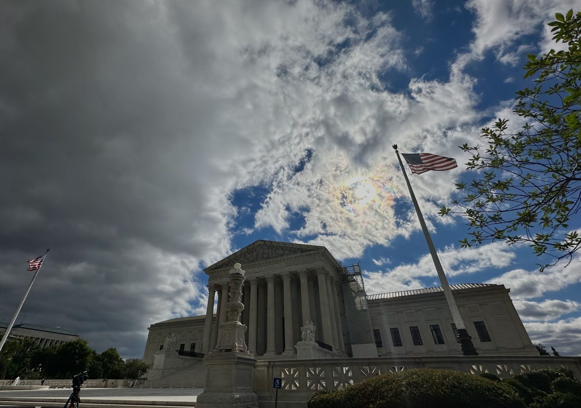 Supreme Court likely to let vape company's FDA challenge proceed | SCOTUSblog Supreme Court likely to let vape company's FDA challenge proceed | SCOTUSblog