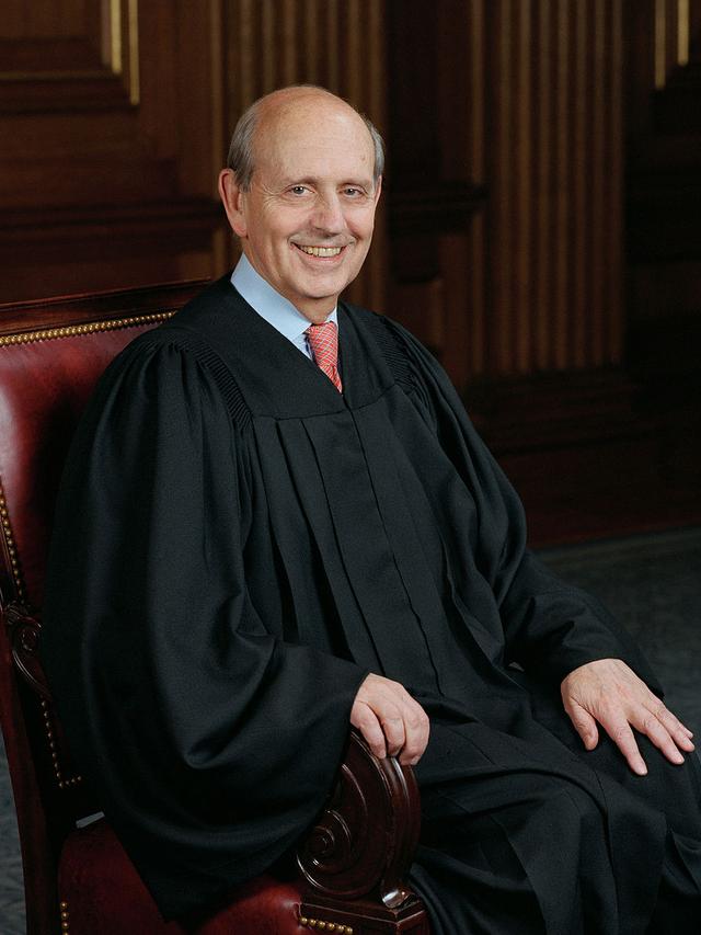 Official portrait of Stephen G. Breyer