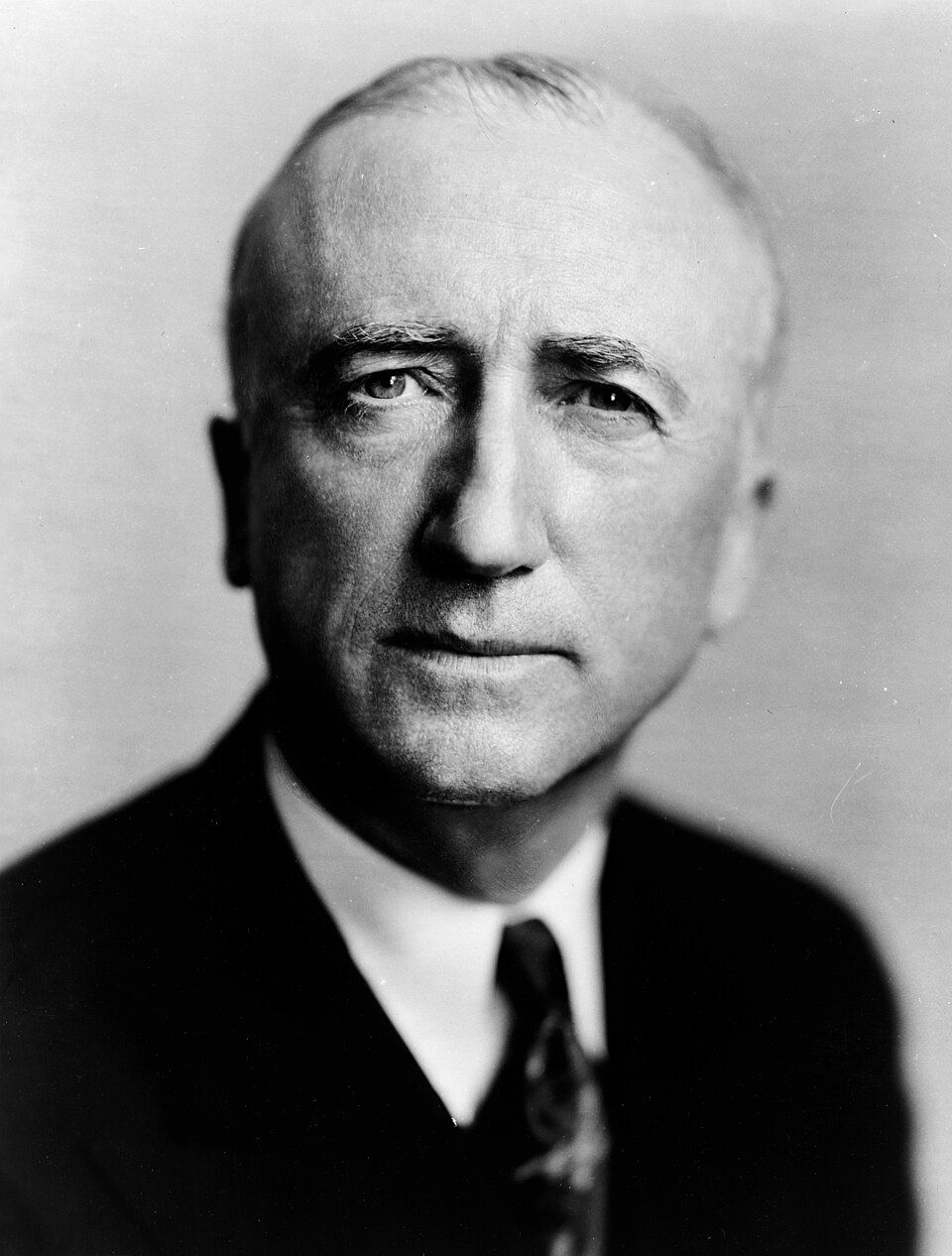 Official portrait of James Frances Byrnes