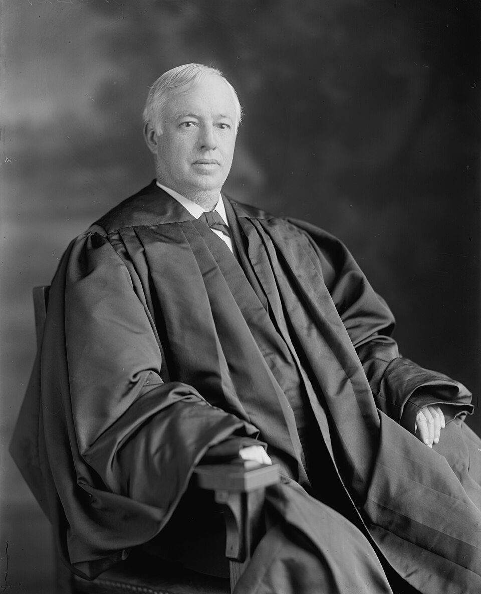 Official portrait of Joseph Rucker Lamar
