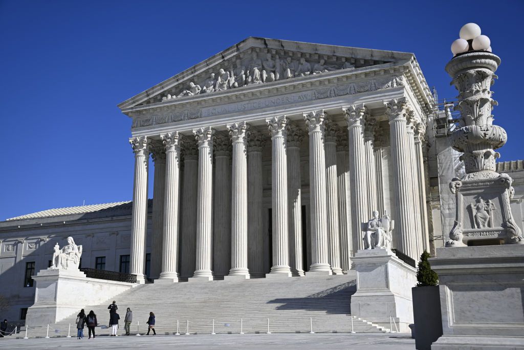 Court determines federal defendants’ appellate waivers unenforceable if a miscarriage of justice would result