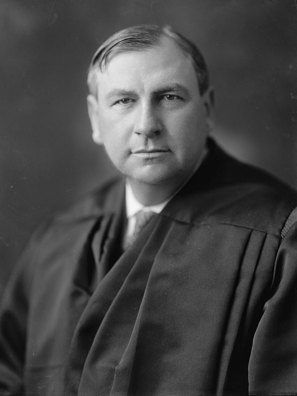 Official portrait of Harlan Fiske Stone