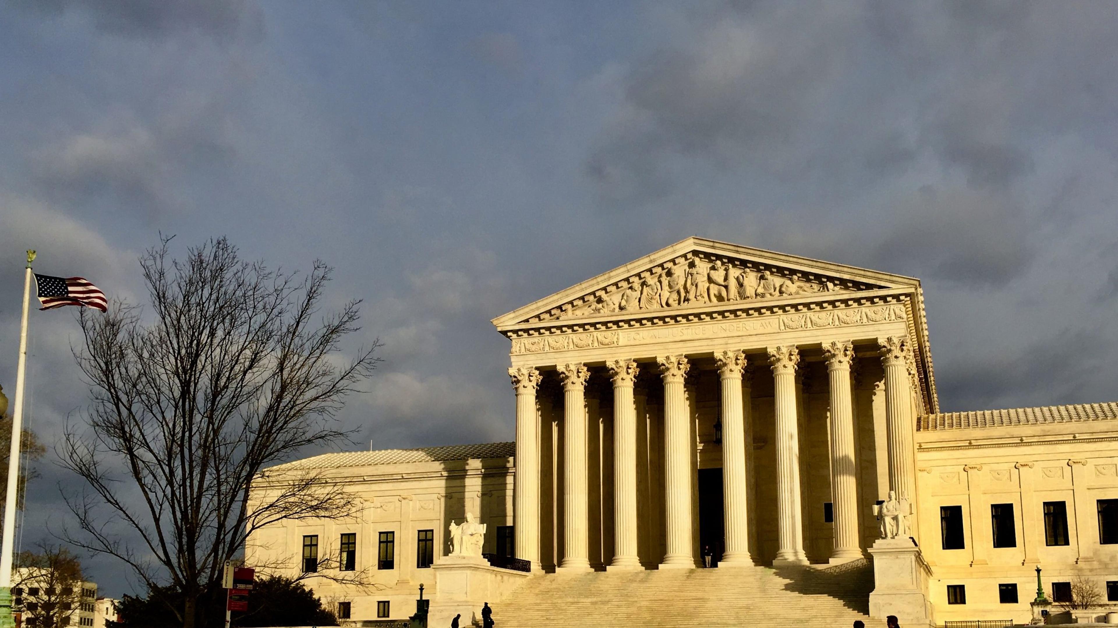 Supreme_Court_in_Winter_Sun