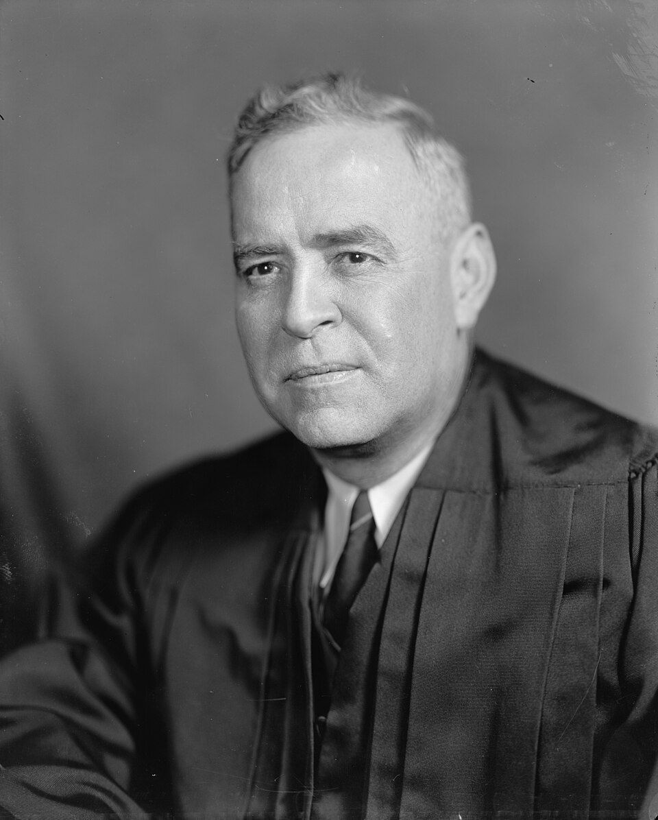 Official portrait of Wiley Blount Rutledge